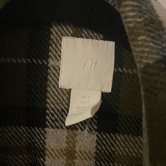 H and M shacket worn twice - Picture 5 of 5